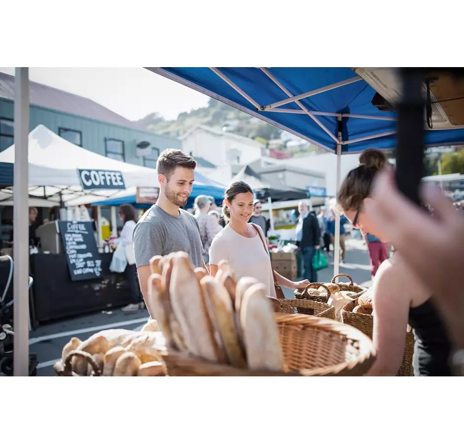 Couple at Lyttelton Farmers Market