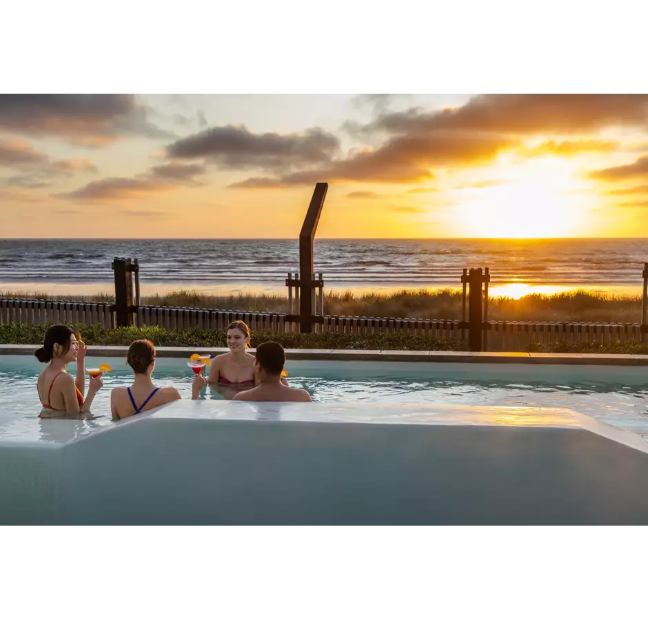 Soak At He Puna Taimoana - Hot Pools