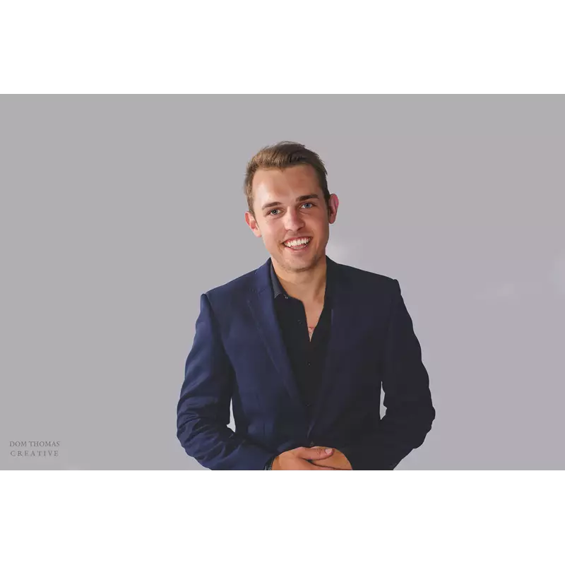 Project27 Simon Fox Profile Picture