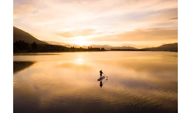 Paddle board on Lake Camp